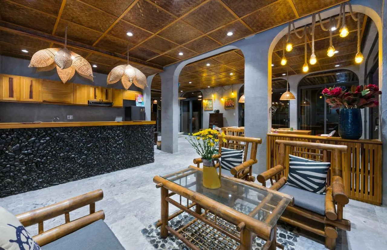 Bay Sand Villa Resort הוי אן וייטנאם